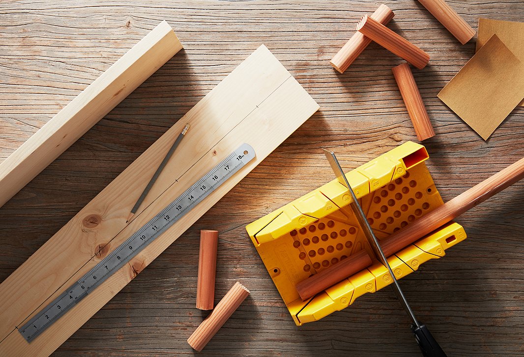 How To Create A Diy Modern Shaker Peg Rail