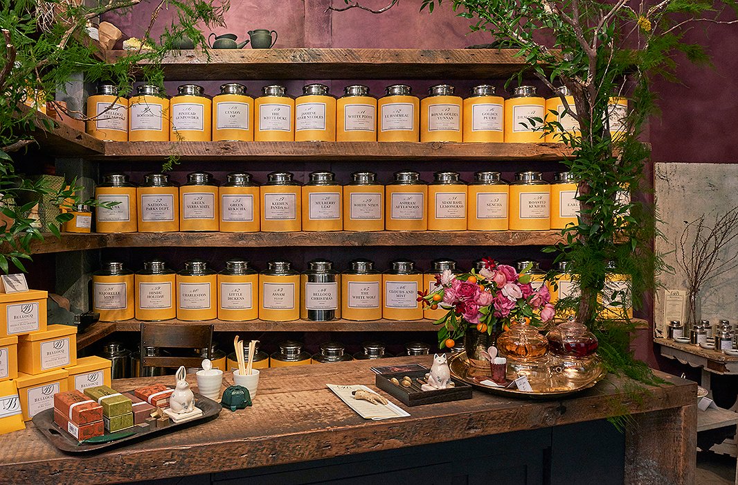 Bellocq’s canisters keep their tea leaves fresh and fragrant. Before you get to making your cup of tea, take a moment to inhale the subtle aroma of the leaves—the scent alone might make you fall in love.
