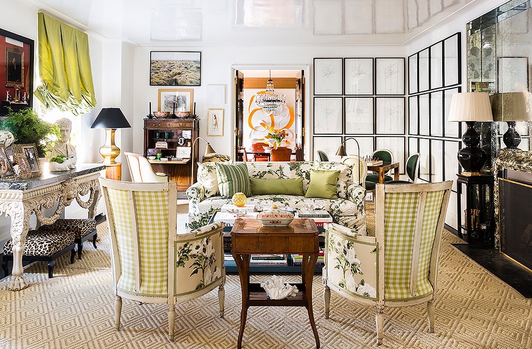 Kate Rheinstein Brodsky, owner of design shop KRB, had the living room ceiling of her Manhattan apartment lacquered to better reflect incoming light from a pair of windows. Photo by Lesley Unruh.
