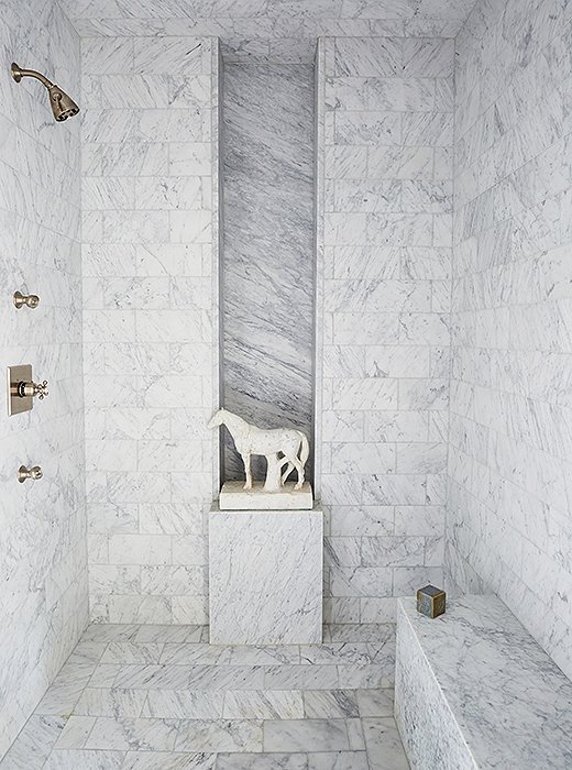 Darryl’s design for the master bath is streamlined and elegant—but not without intrigue. “I have a fascination with horses. I think they are beautiful creatures,” he says. “I also have an incredible capacity to shop from a moving car, and I actually saw this horse from a window of my car in traffic.”
