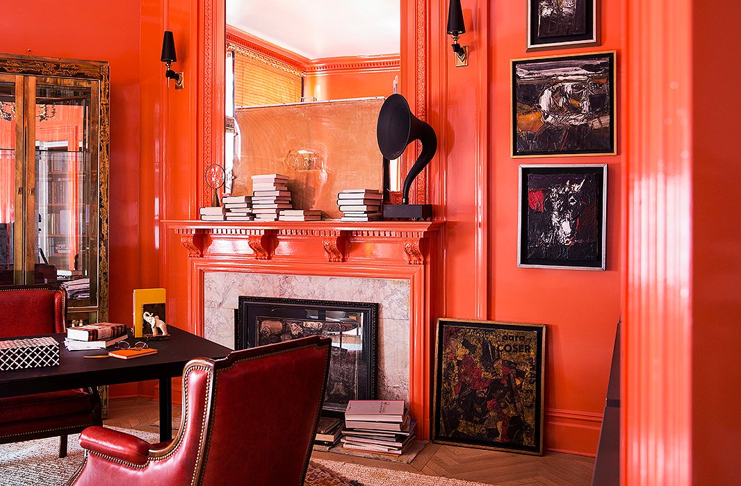 If there were any doubt about Roberta’s love of color, the home’s jewel-box office would prove otherwise. Coated in a poppy-red lacquer (“I can’t remember how many coats they did, but it was quite a lot!”), the walls seem to pulse with energy—and cast a warm glow over everything (and everyone) in the space. “My attitude is that all colors go together,” Roberta says. “You can just have fun.”
