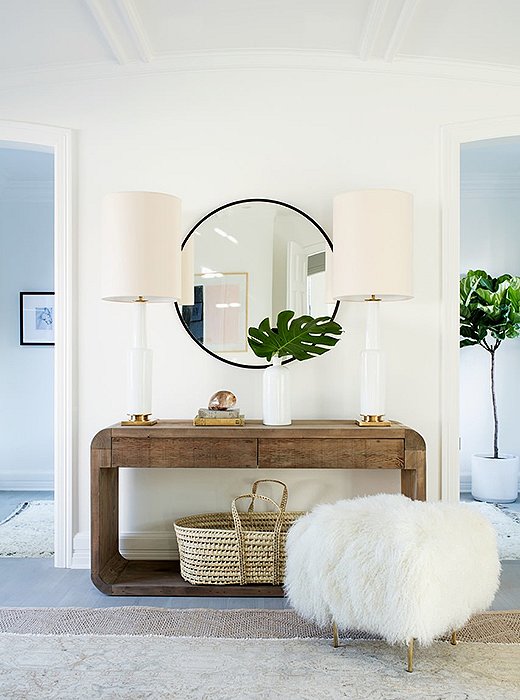 Small-Space Entryway Furniture