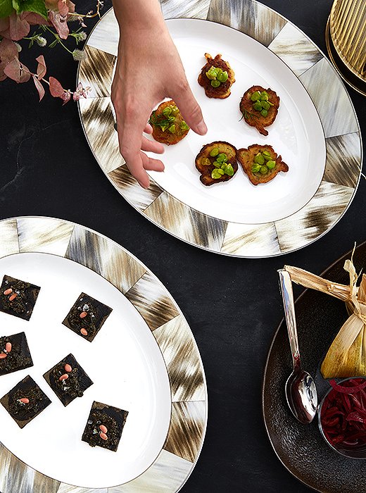 Crackers with nori pesto and black sesame were a light and flavorful bite.
