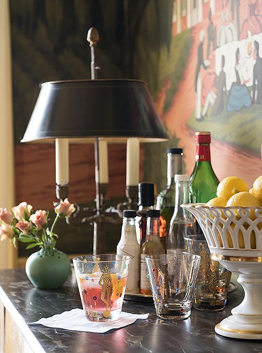 “Everyone drinks bourbon in New Orleans,” says Thomas, “but there’s also appetite for rum punch and lemonade with liquor.” When it comes to entertaining, the designer maintains his mix-and-match philosophy. “Some of our pieces are old; others are contemporary,” he says. “It’s great to have a group of things that work together, so when you go to have a party you don’t have anxiety about your dishes. We can entertain for up to 25 people without thinking about it.”
