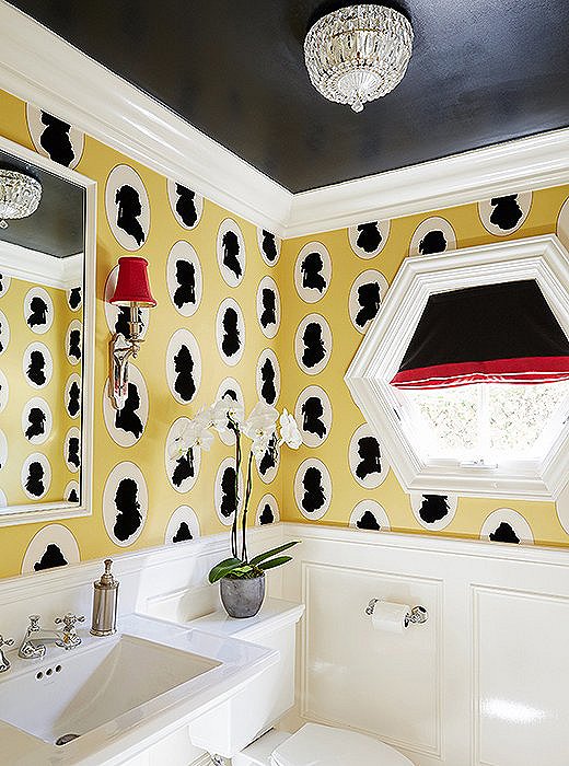 Bold Decorating Ideas For Small Bathrooms