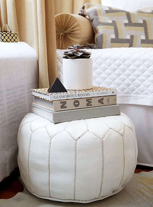 11 Ideas for Bedside Table Alternatives