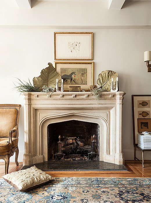 The Best Decorating  Ideas for Above  the Fireplace 