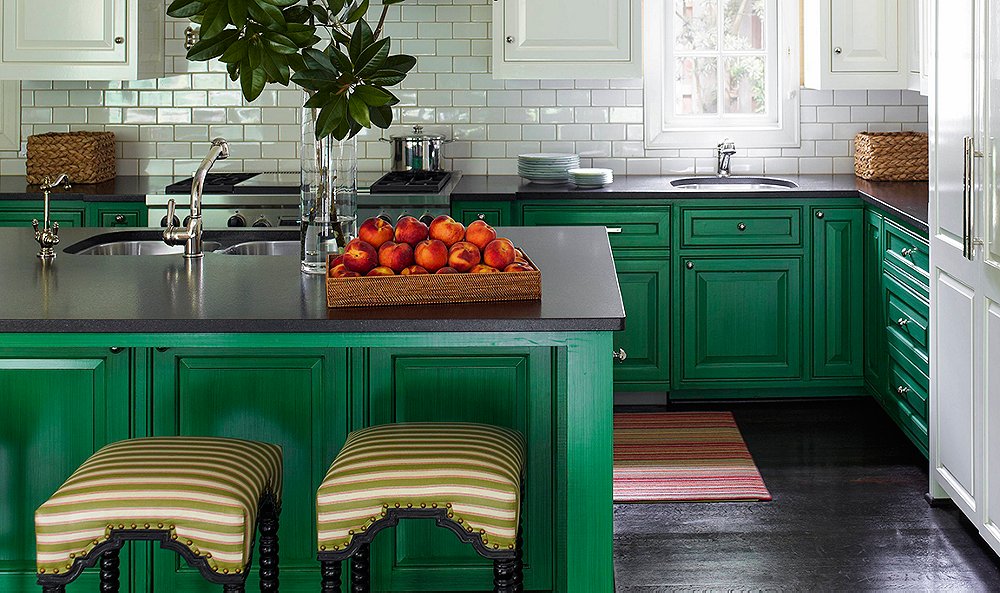 Designers Share Their Favorite Paint Colors for Green Kitchens