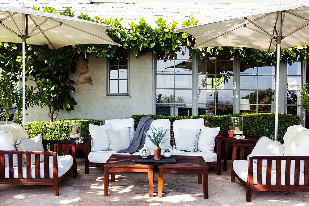 For that organic look outside, Stansfield says you can never go wrong with wood, especially teak. “Don’t cheap out,” she says. “If you’re going to buy outdoor furniture and umbrellas you should invest; otherwise it’ll be broken by the end of the summer.”
&nbsp;
