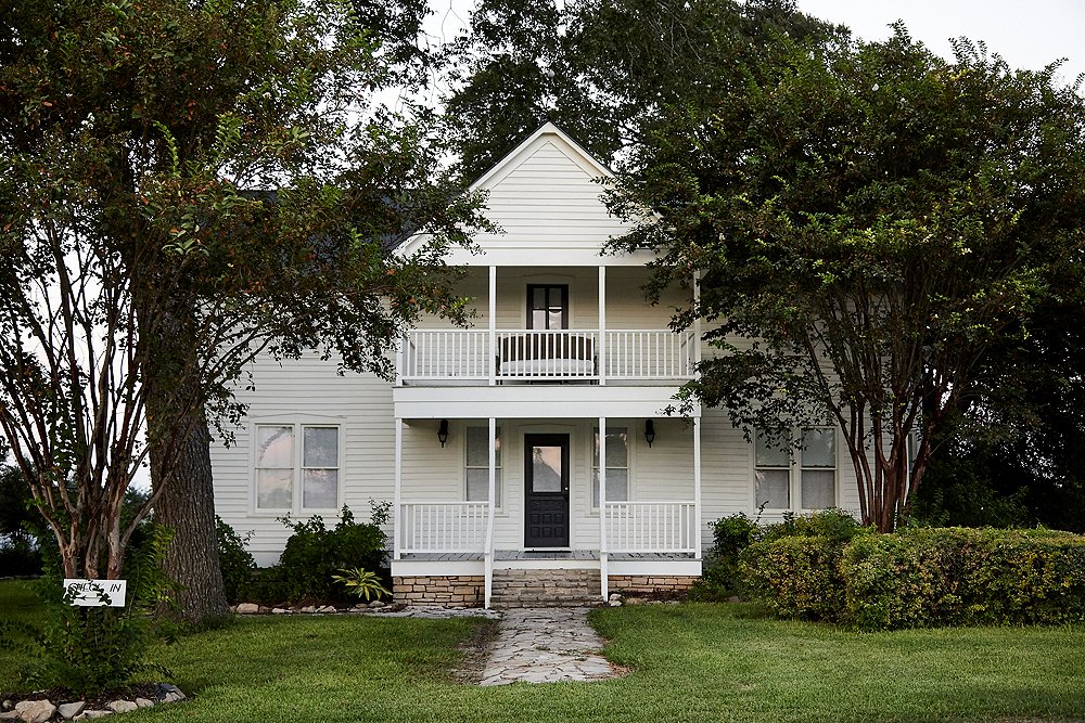 Inside Tammy Price’s Farmhouse-Modern Redesign of the Prairie at Round Top