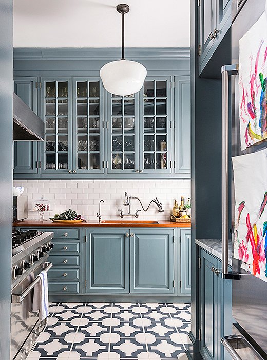 Designer CeCe Barfield Thompson opted for a mix of stone and wooden countertops in her Manhattan apartment. Photo by Lesley Unruh.
