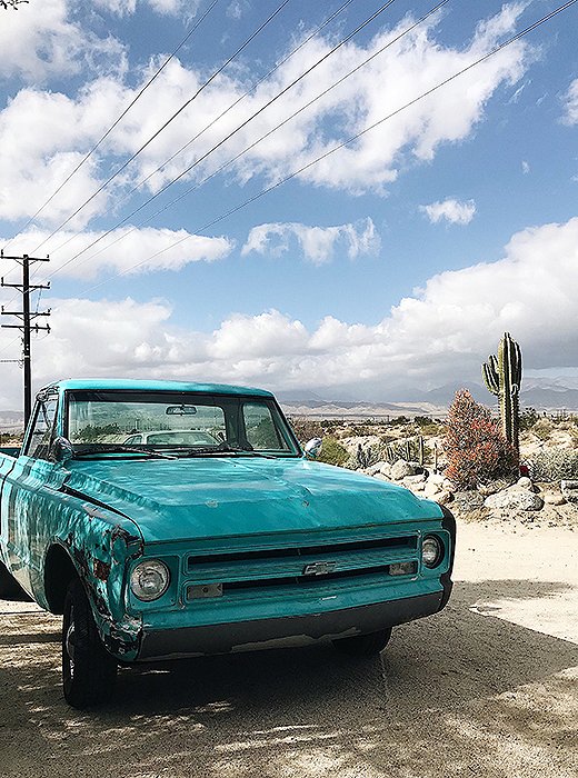 We hit the road to explore the beauty of the surrounding area (and spied this perfectly color-coordinated ride).
