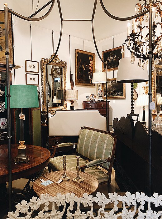 Framed oil paintings, crystal chandeliers, iron canopies: The antiques at Wynsum have a genteel Southern elegance.
