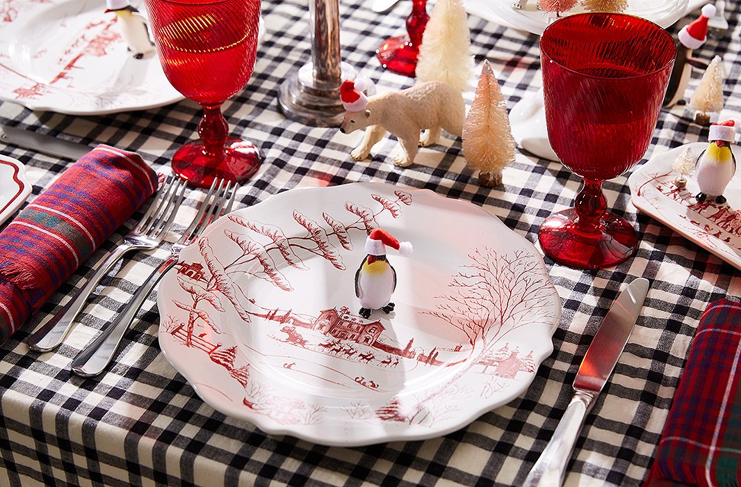 As classic as it is whimsical, Juliska’s Country Estate Winter collection is the perfect choice for a timeless holiday table. 
