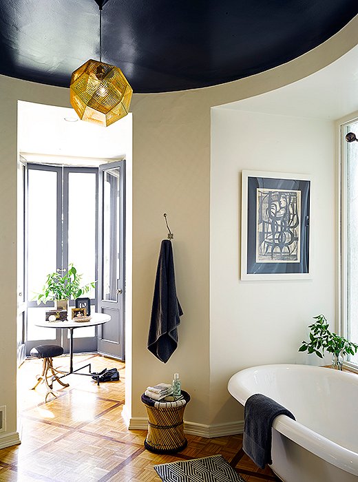 8 Designer Rooms With Gorgeous Painted Ceilings