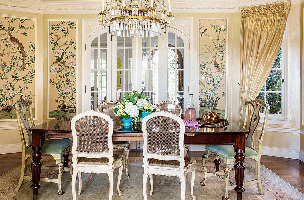 Mismatched Dining Chair Trend, Chinoiserie Dining Chair Cushions
