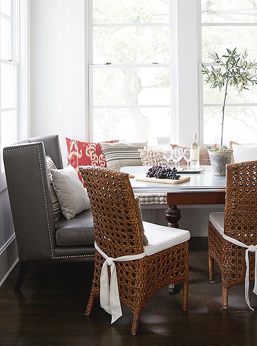 Mismatched Dining Chair Trend, Off White Dining Room Chair Cushions