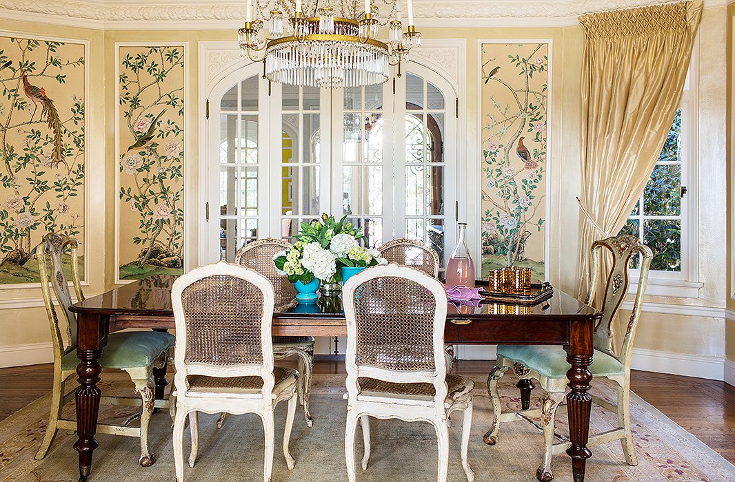 Floral wallpaper panels mimic the elegance of traditional hand-painted silk screens.
