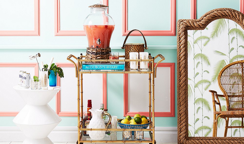 5 Things You Need for the Perfect Summer Bar