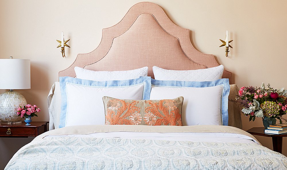 Find Your Perfect Bed Pillow Arrangement
