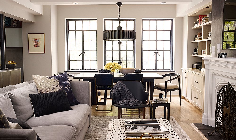 A Manhattan Apartment Proves the Simple Beauty of Black, White, and Gray
