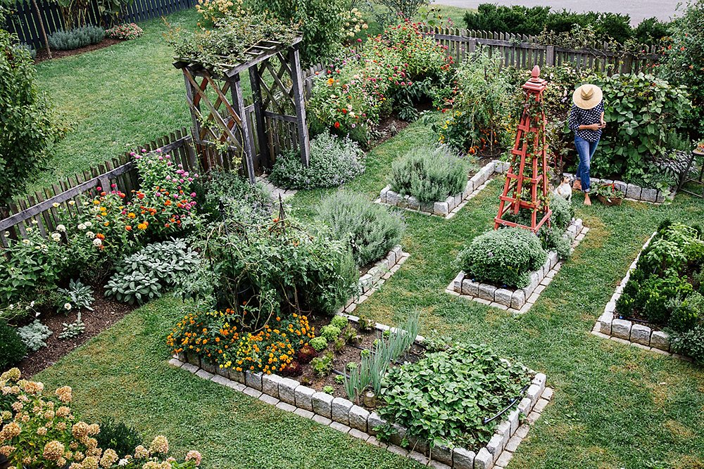 The One Kings Lane Gardening Guide
