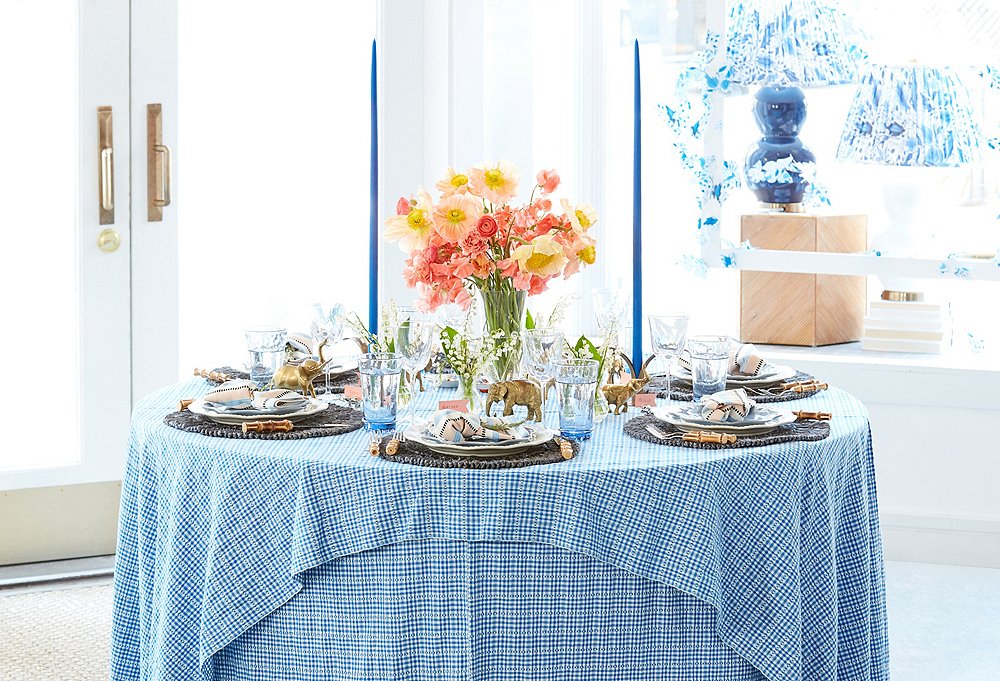 4 Pro Hosts Share Their Top Dinner-Party Tips