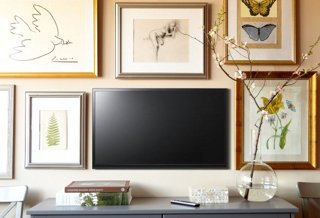 Easy Decorating  Projects How to Hang a Flat  Screen  TV  