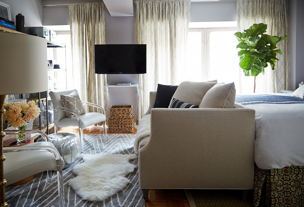 Small Space Makeover: A 400-Square-Foot Apartment – One Kings Lane