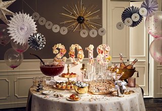 How to Host a Chic New Year's Eve Party