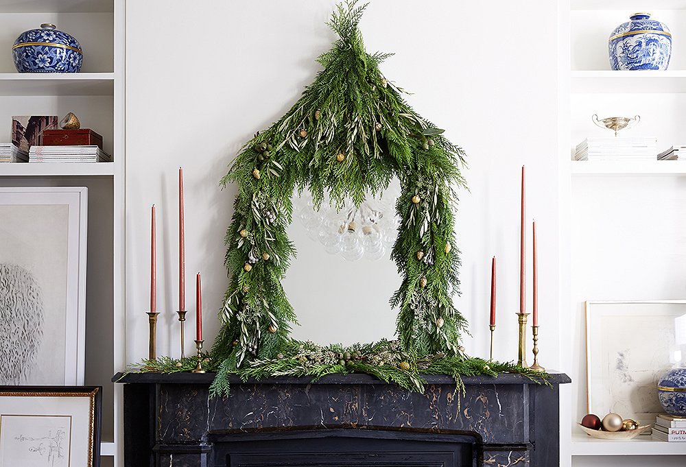 Gorgeous Christmas Greenery Decorating Ideas