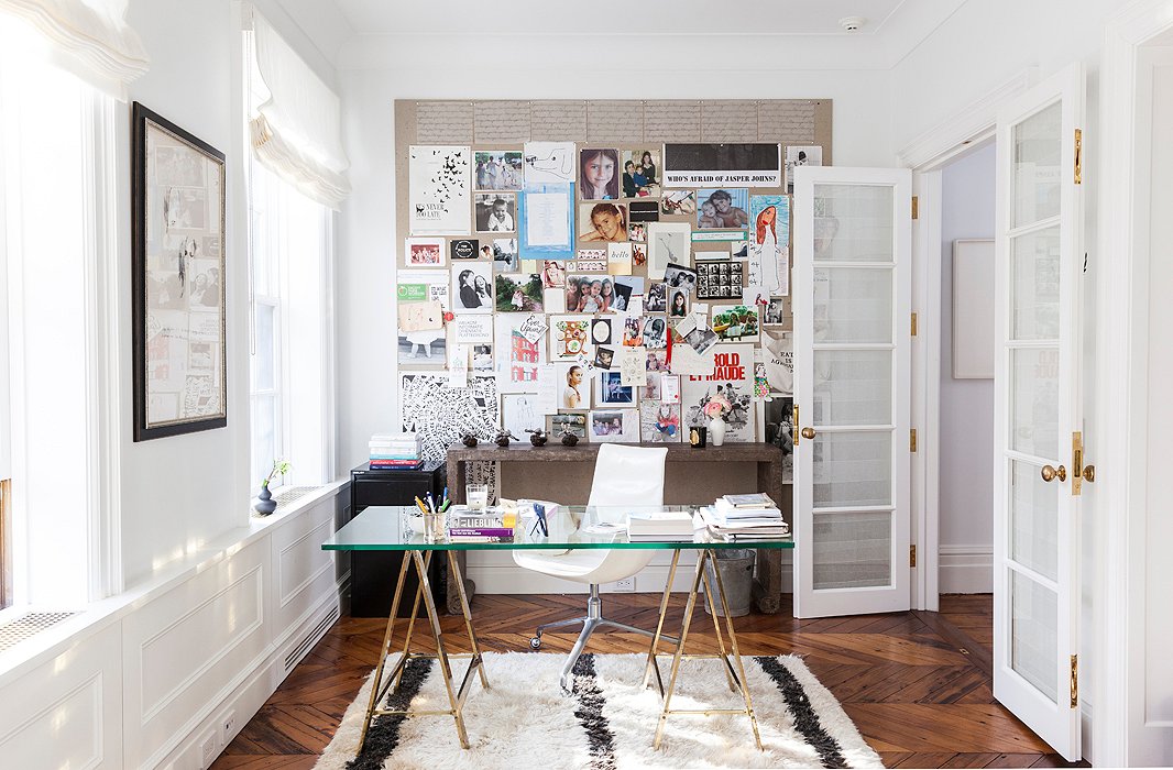 Alison keeps her office as clutter-free as everywhere else, with a white-on-white color scheme and a glass desk keeping things clear and airy.
