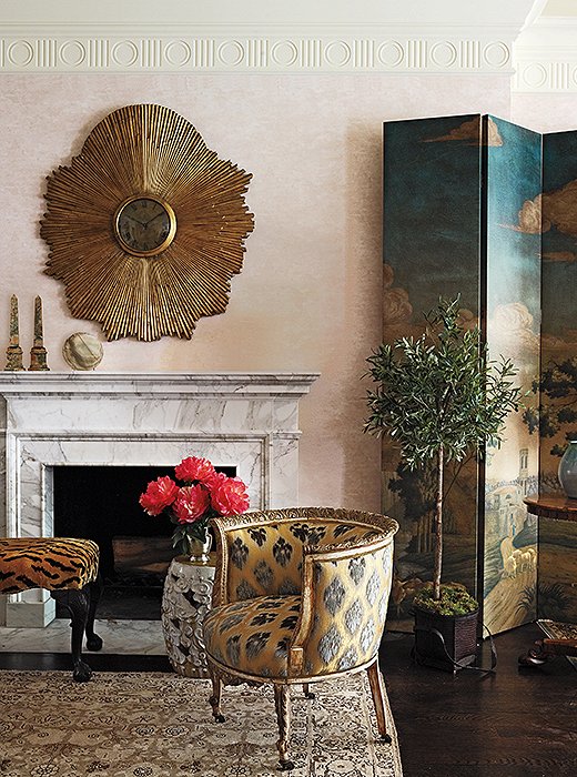 Luxe materials, such as marble, brass, and luscious fabrics, are hallmarks of Celerie’s richly layered interiors.
