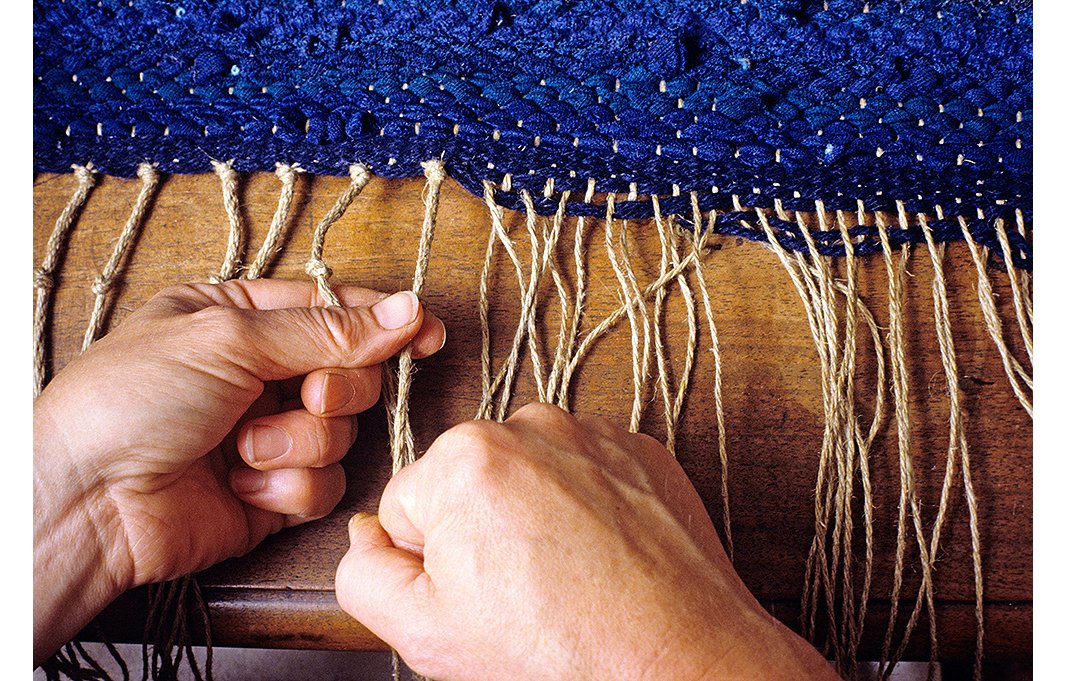 Best of Weaving Technique, Pile (Loop) Weave, The Weaving Loom