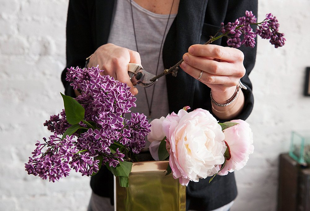 Flower Arranging Tips from Flower Girl NYC - One Kings Lane - Style Blog