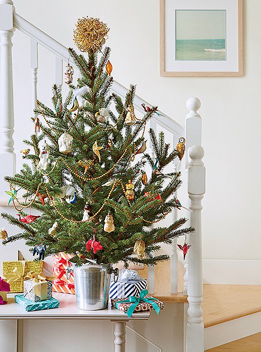 Stylish Holiday Decorations For Every Room