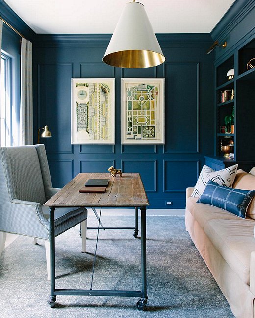 Instagram S Favorite Fall Trend Dramatically Dark Accent Walls