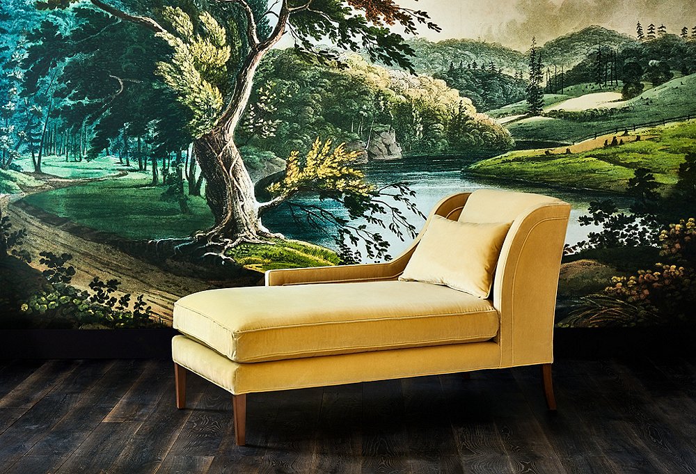 Meet the Roslin Chaise