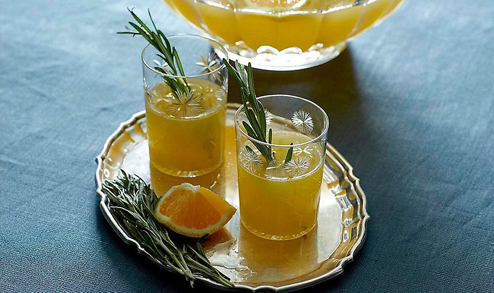 This Punch Makes Holiday Hosting a Breeze
