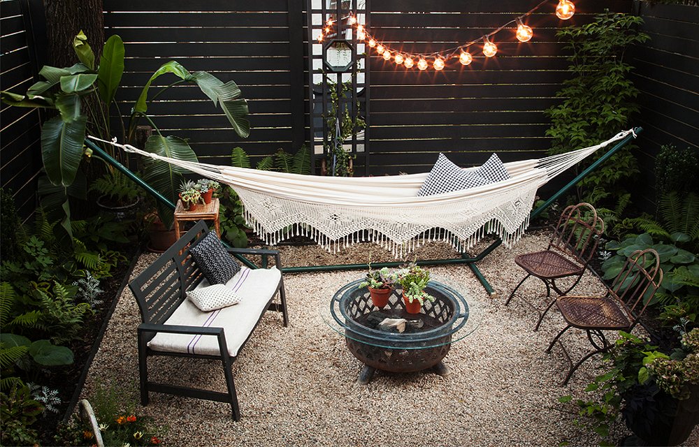 DIY Ideas for a Stylish Backyard DIY Ideas for a Stylish Backyard on Small Backyard Renovation Ideas id=32676
