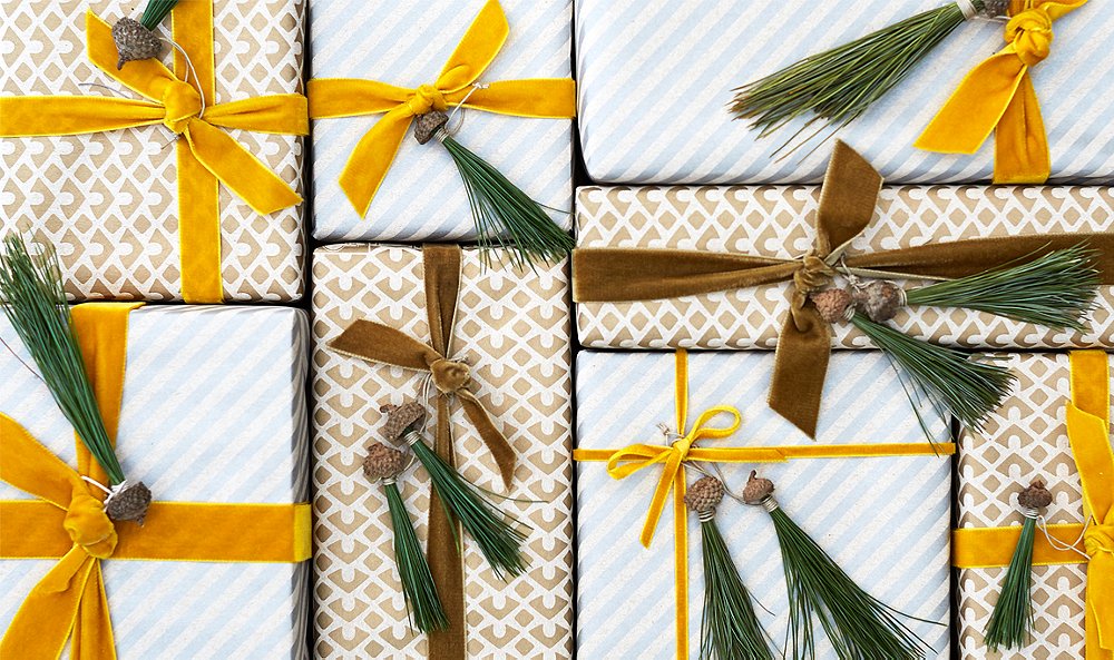 10 Best DIY Christmas Gift Toppers That Don't Require a Michaels Store