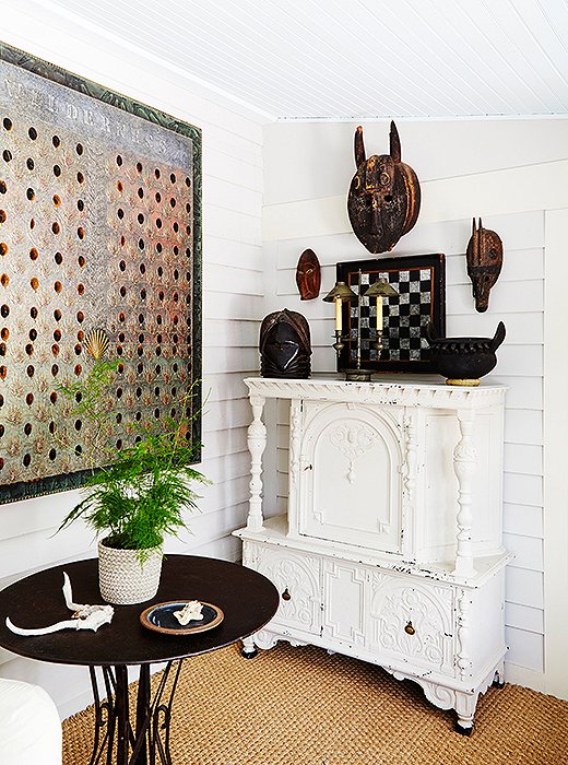 Frank transformed a mahogany chest, meant for a man’s dressing room, by painting it white. “I can’t stand boring brown furniture. Unless it’s really valuable, I usually paint things. It just makes it fresh.”
