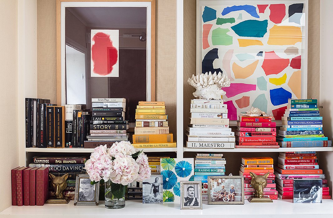 Call her the pioneer of the color-coordinated bookshelf. Years ago, Vogue published a photo of Lulu’s bookshelves that sparked the beginning of the decorating mini-trend.
