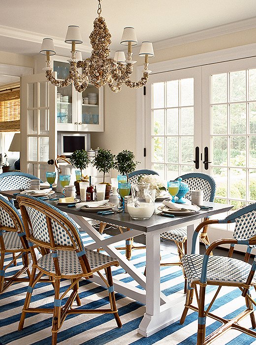 Trend Spotted: French Bistro Chairs - Photo by Eric Piasecki/OTTO