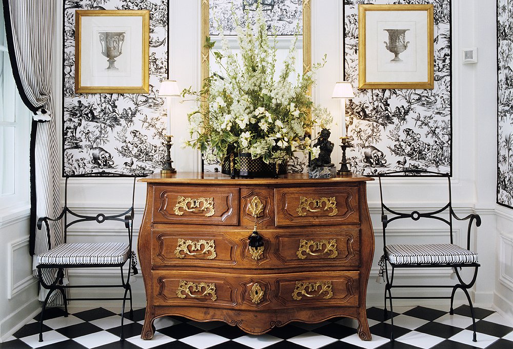 Design Icon The Bombe Chest One Kings Lane