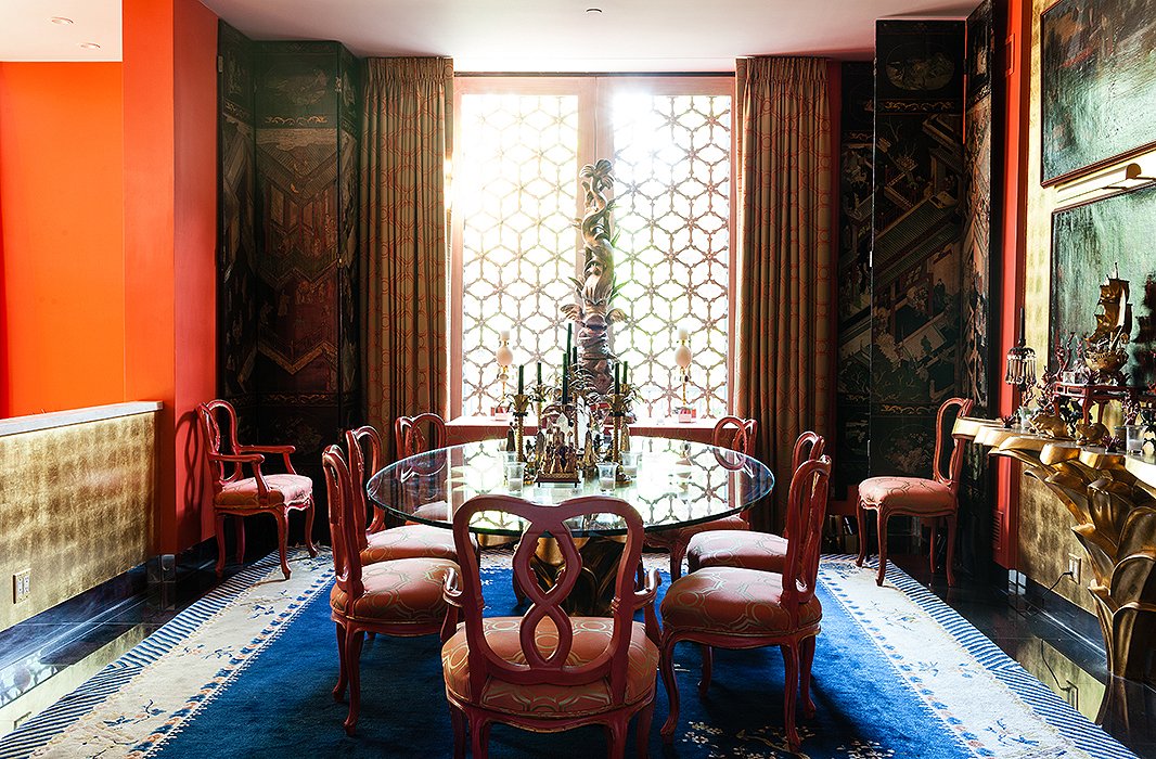 A bold Chinese Art Deco rug is an appropriate pick for a grand dining room. Photo by Nicole LaMotte.

