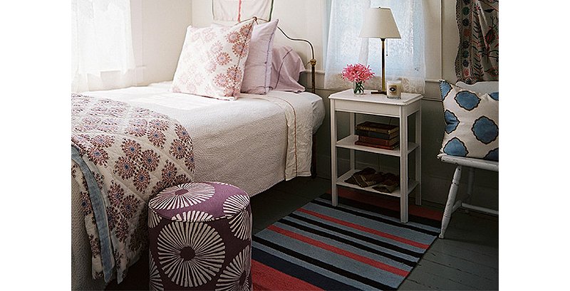 Area Rug Beside Bed - Area Rug Ideas