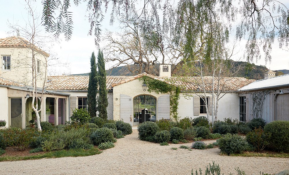 Inside a Sprawling Ojai Oasis with Flawless Design